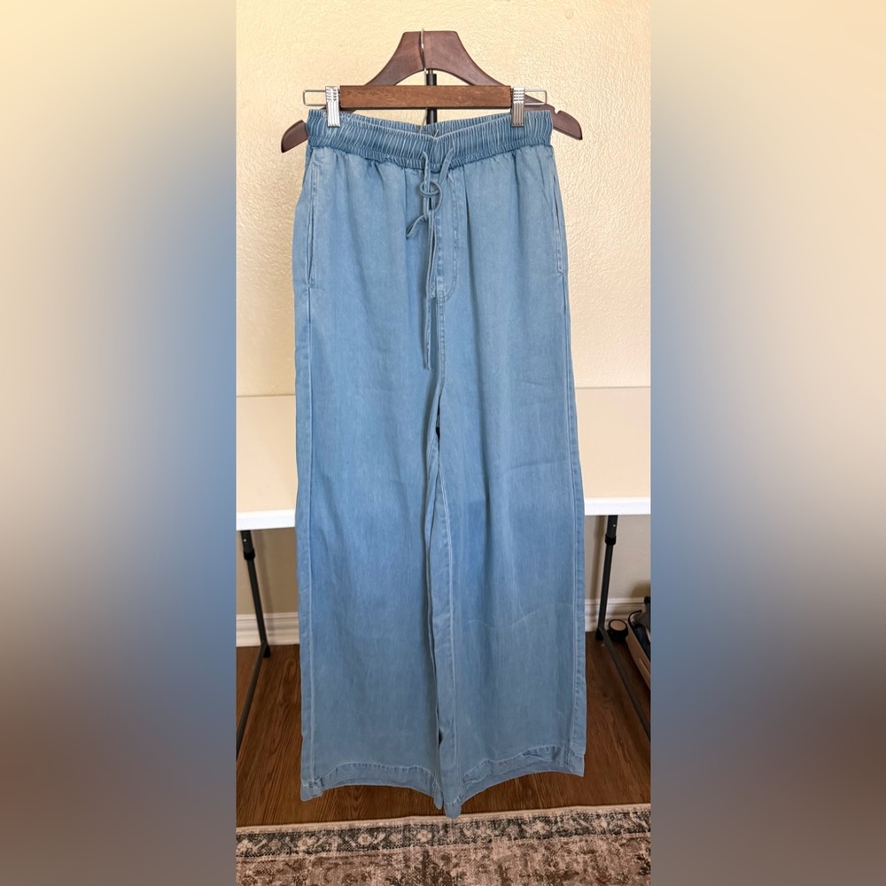 Elle Grey wide leg pants size small - Picture 5 of 5